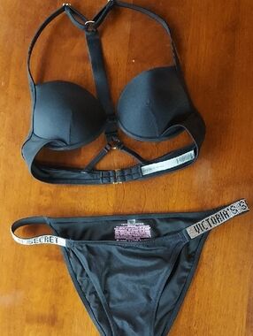 Victoria's Secret Bling Black Strappy Push-Up Bra & Bikini Bottoms Set